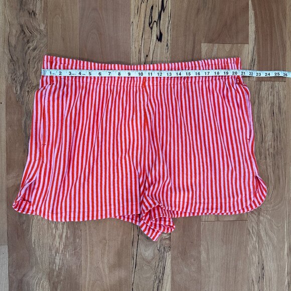 NWT Free Assembly Side Slit Short Relaxed Terry Women's 3XL XXXL - Picture 6 of 7